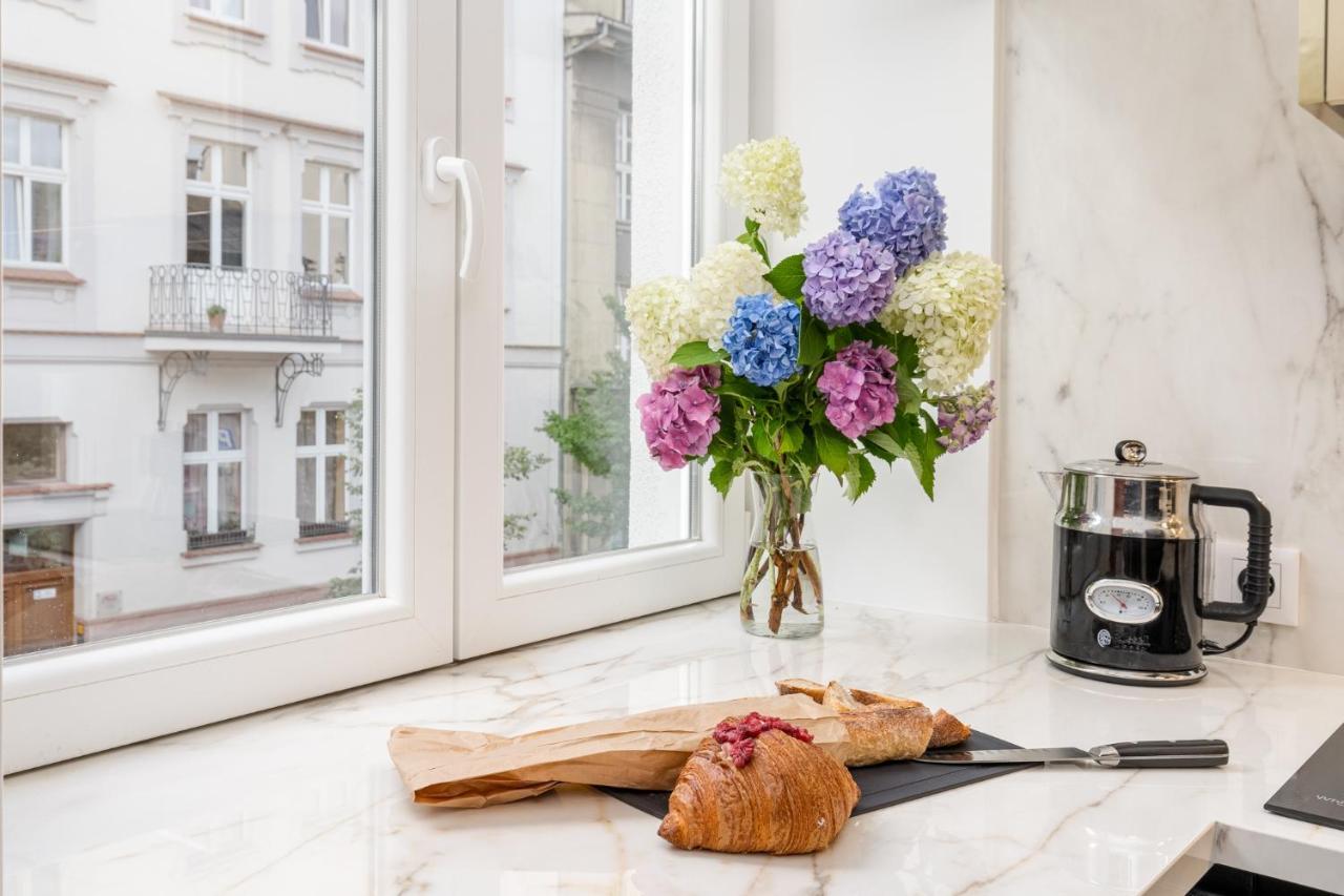 Premium Apartment In Parisian Style In The Heart Of Old Krakow Exterior photo