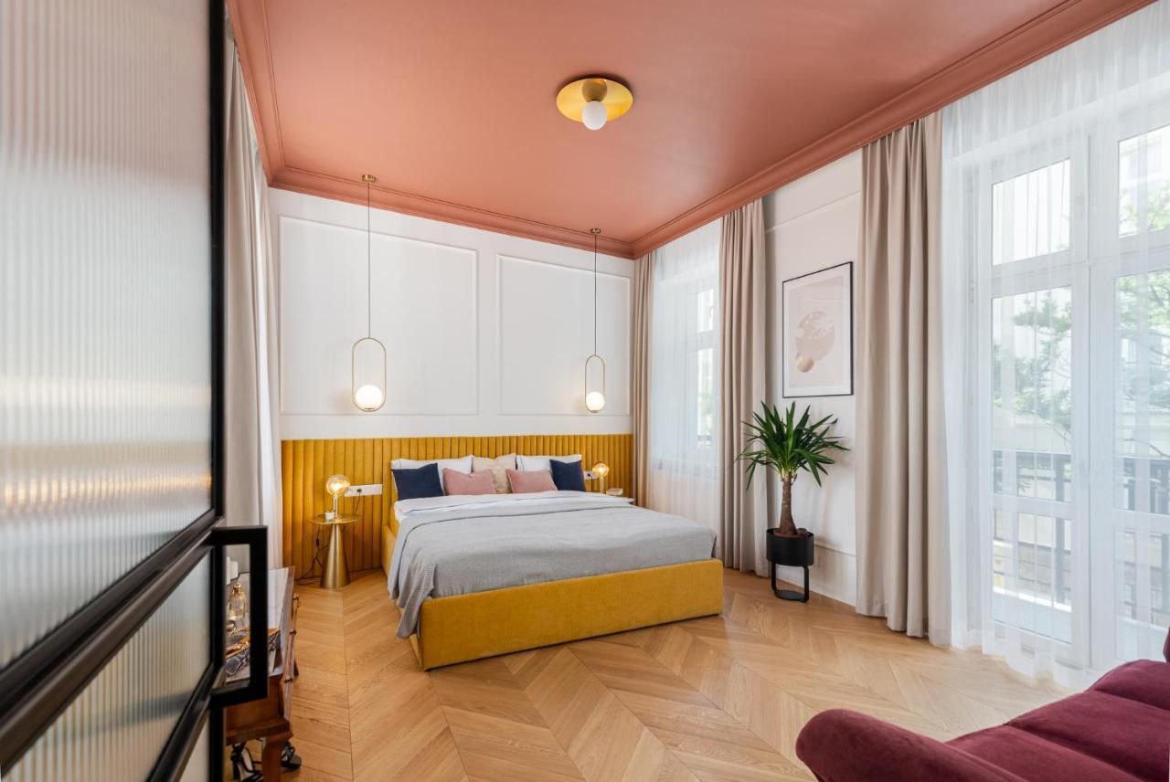 Premium Apartment In Parisian Style In The Heart Of Old Krakow Exterior photo