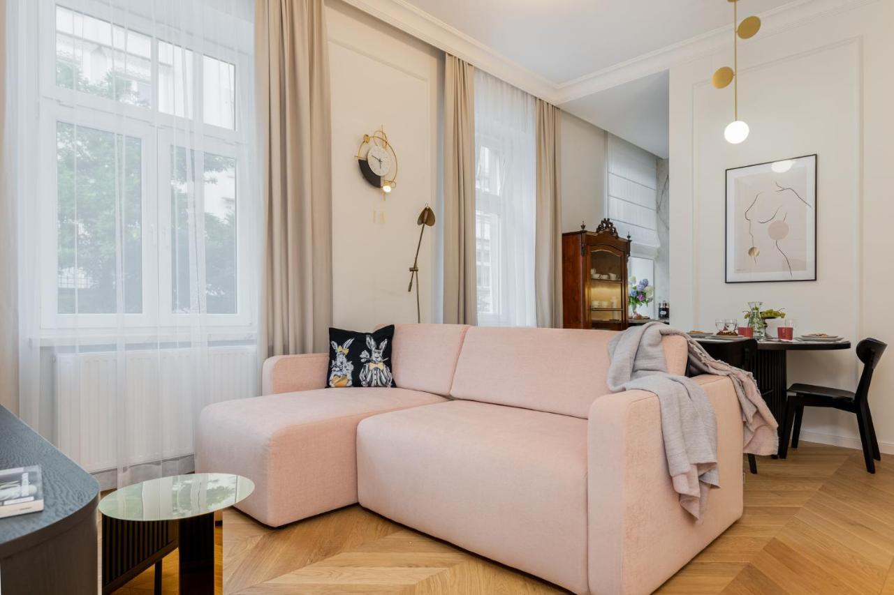 Premium Apartment In Parisian Style In The Heart Of Old Krakow Exterior photo