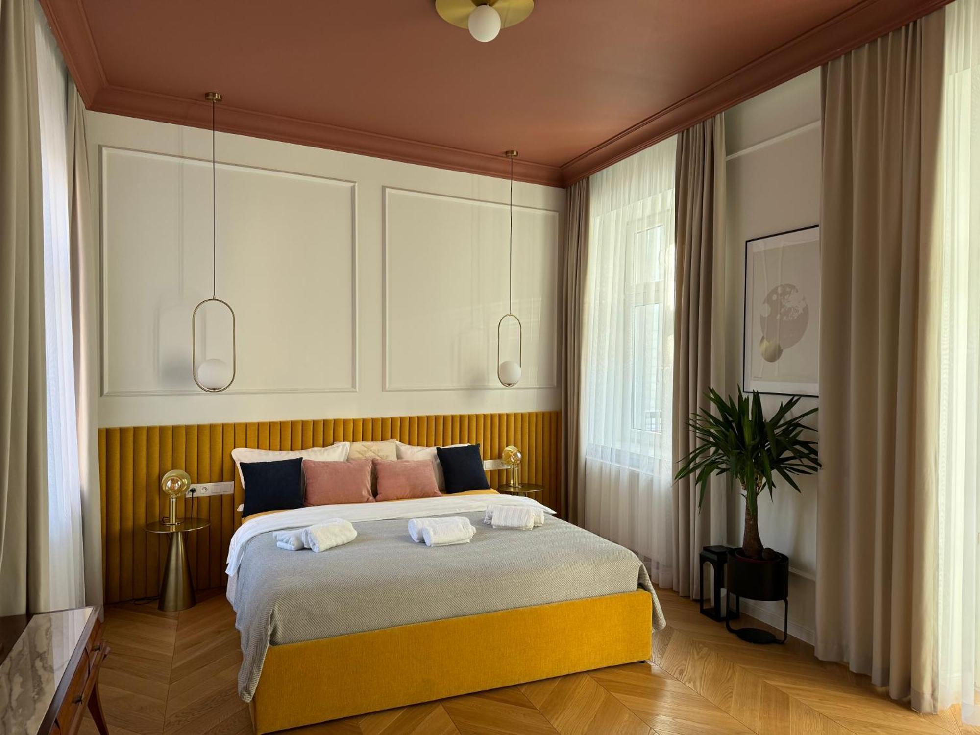 Premium Apartment In Parisian Style In The Heart Of Old Krakow Exterior photo